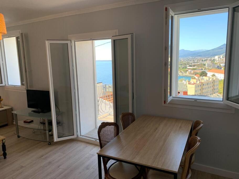 Magnifique Maison Avec Vue Mer Hauteur De Bastia Bastia  Exterior photo